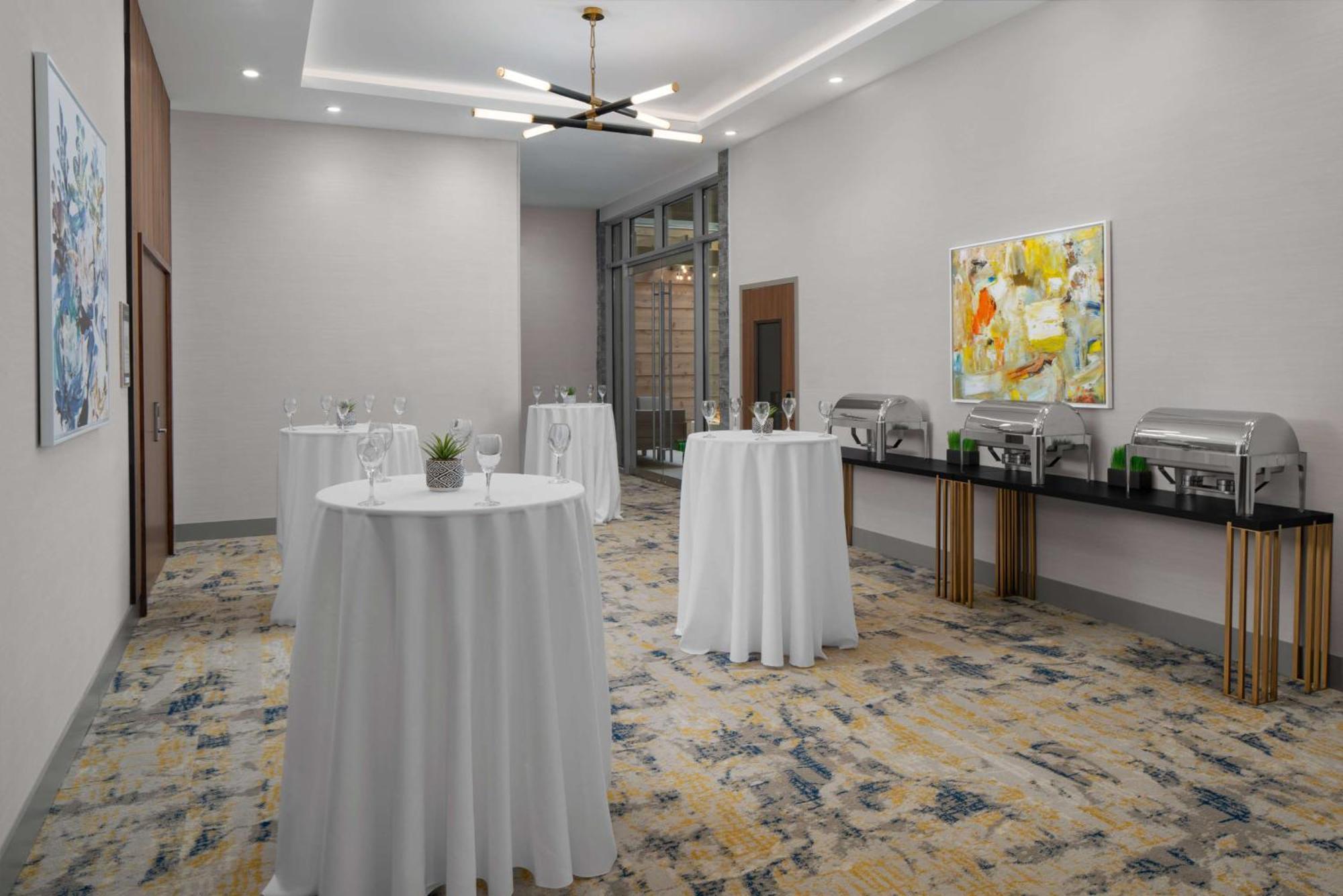 Homewood Suites By Hilton Charlotte Uptown First Ward Dış mekan fotoğraf