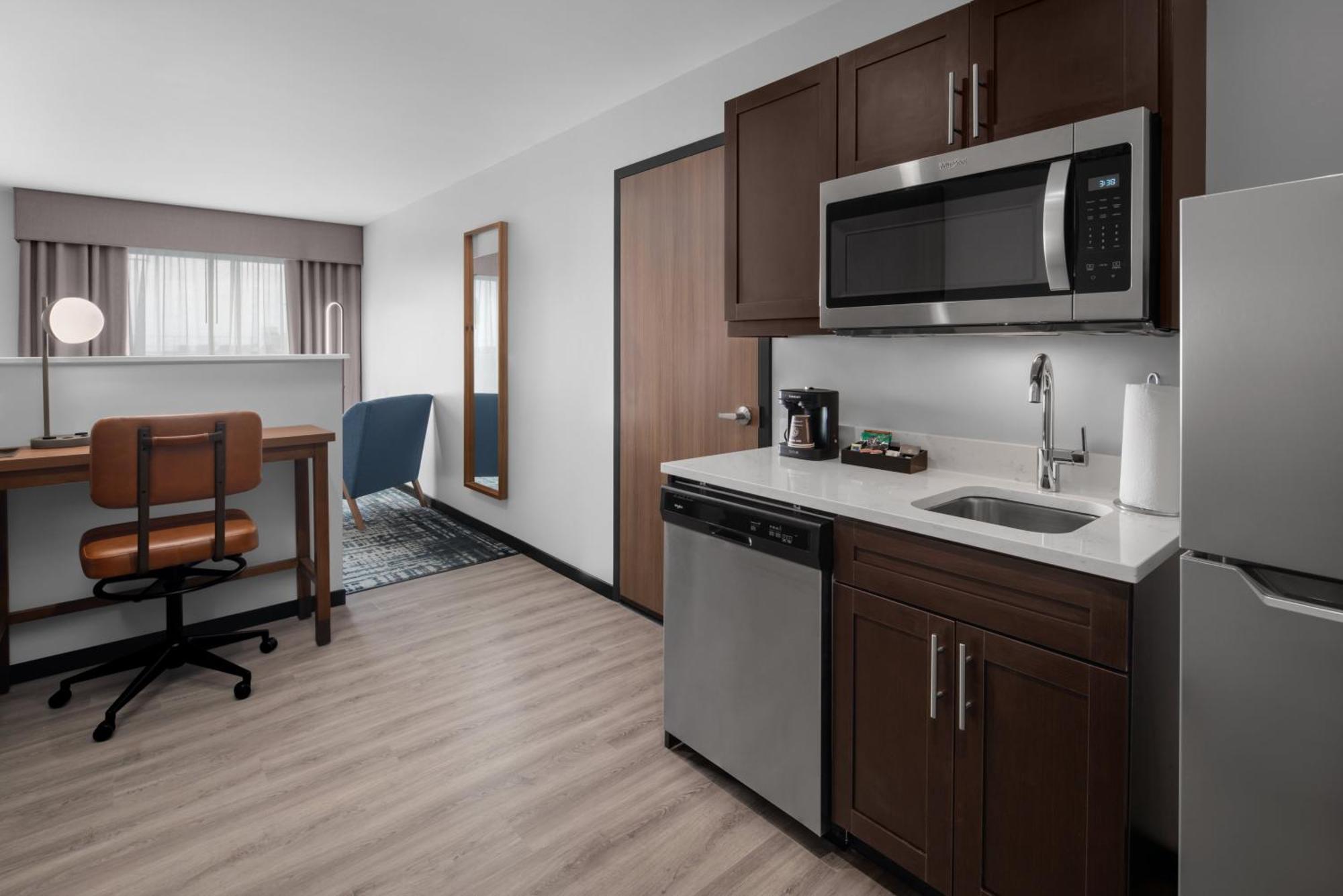 Homewood Suites By Hilton Charlotte Uptown First Ward Dış mekan fotoğraf